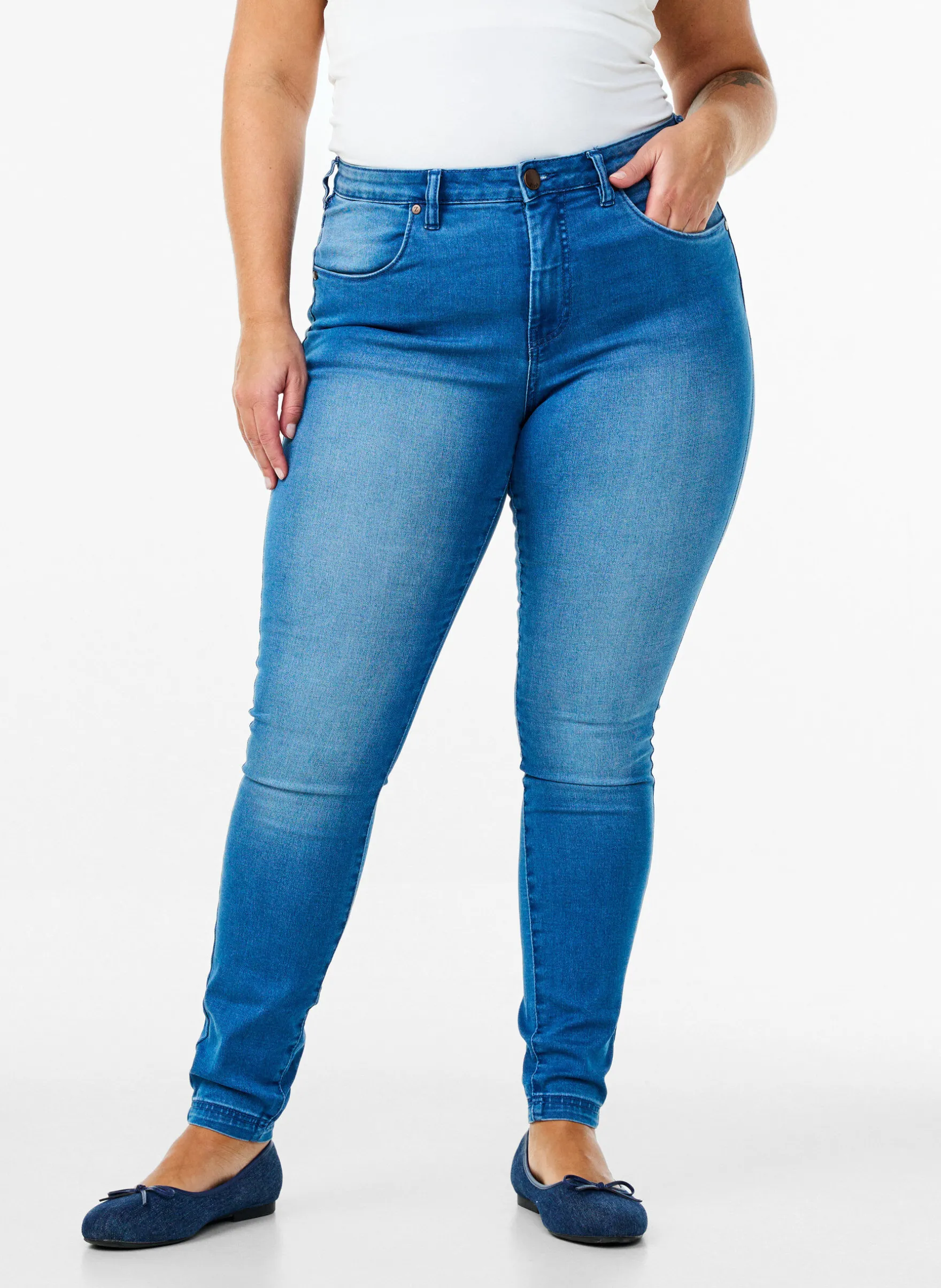 Super Slim Amy Jeans mit hoher Taille
