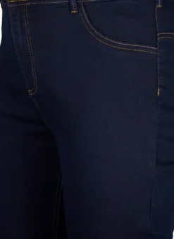 Super Slim Amy Jeans mit hoher Taille