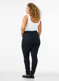 Super Slim Amy Jeans mit hoher Taille