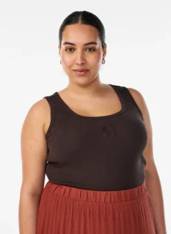 Tailleiertes Top mit Motiv