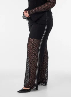 Transparente Spitzenhose mit weitem Bein