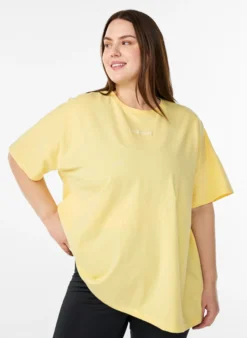 T-Shirt aus Bio-Baumwolle mit kleinem Frontmotiv