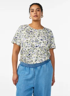 T-Shirt mit floralem Print