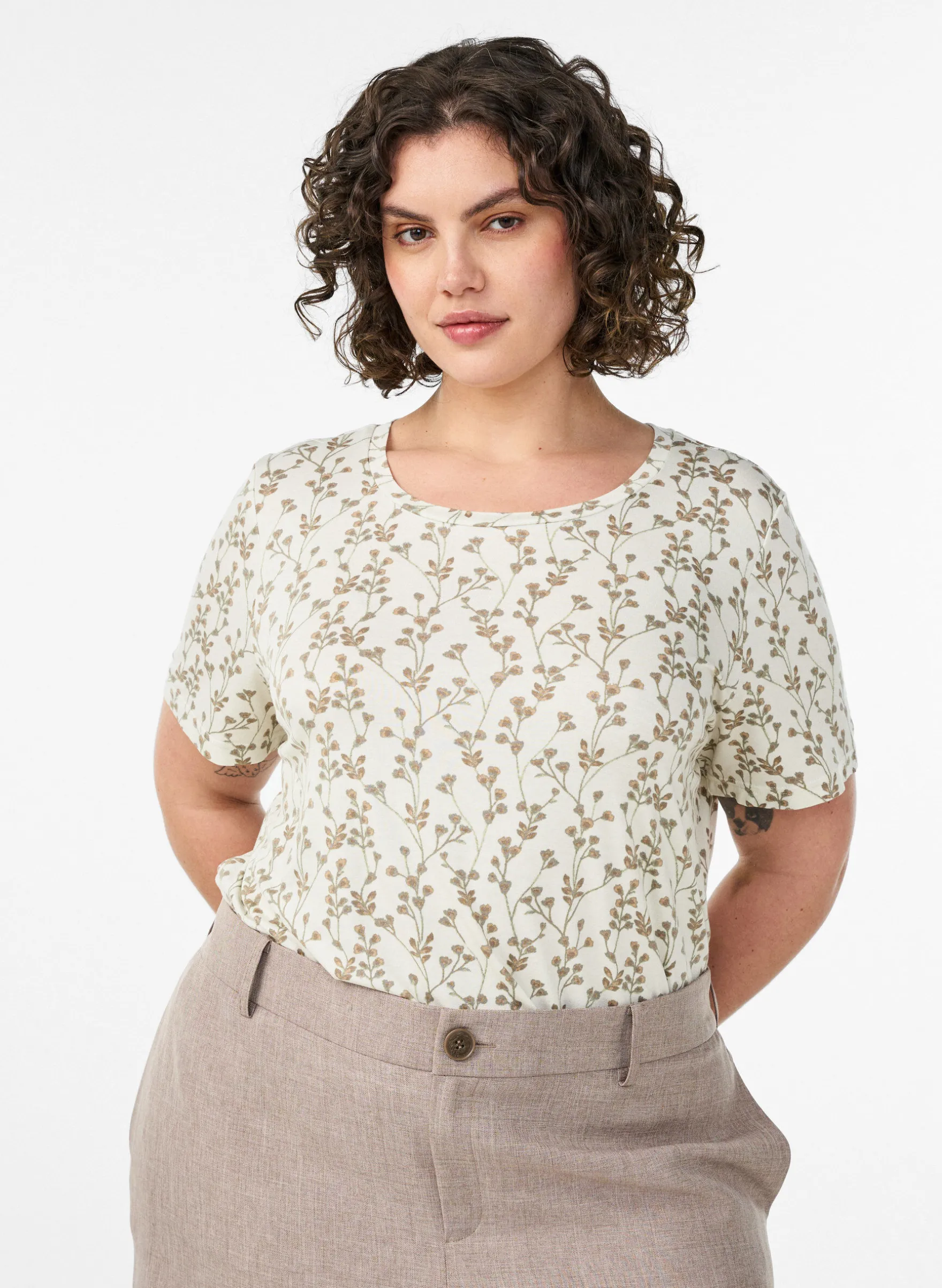 T-Shirt mit floralem Print