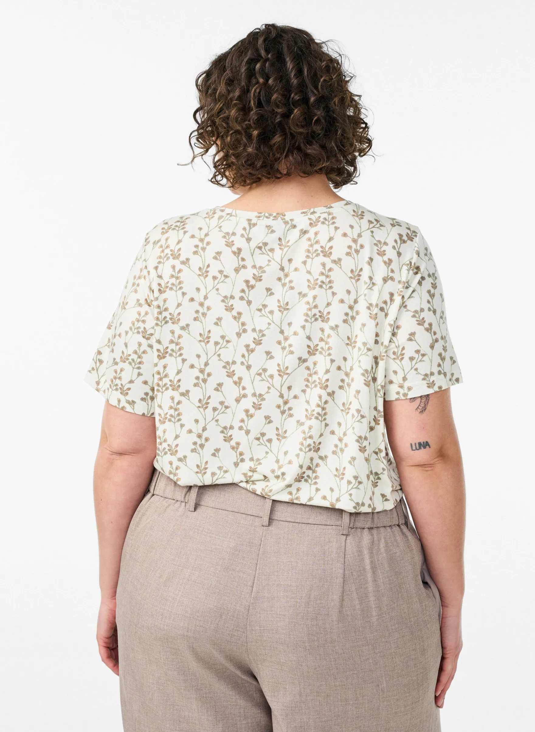 T-Shirt mit floralem Print