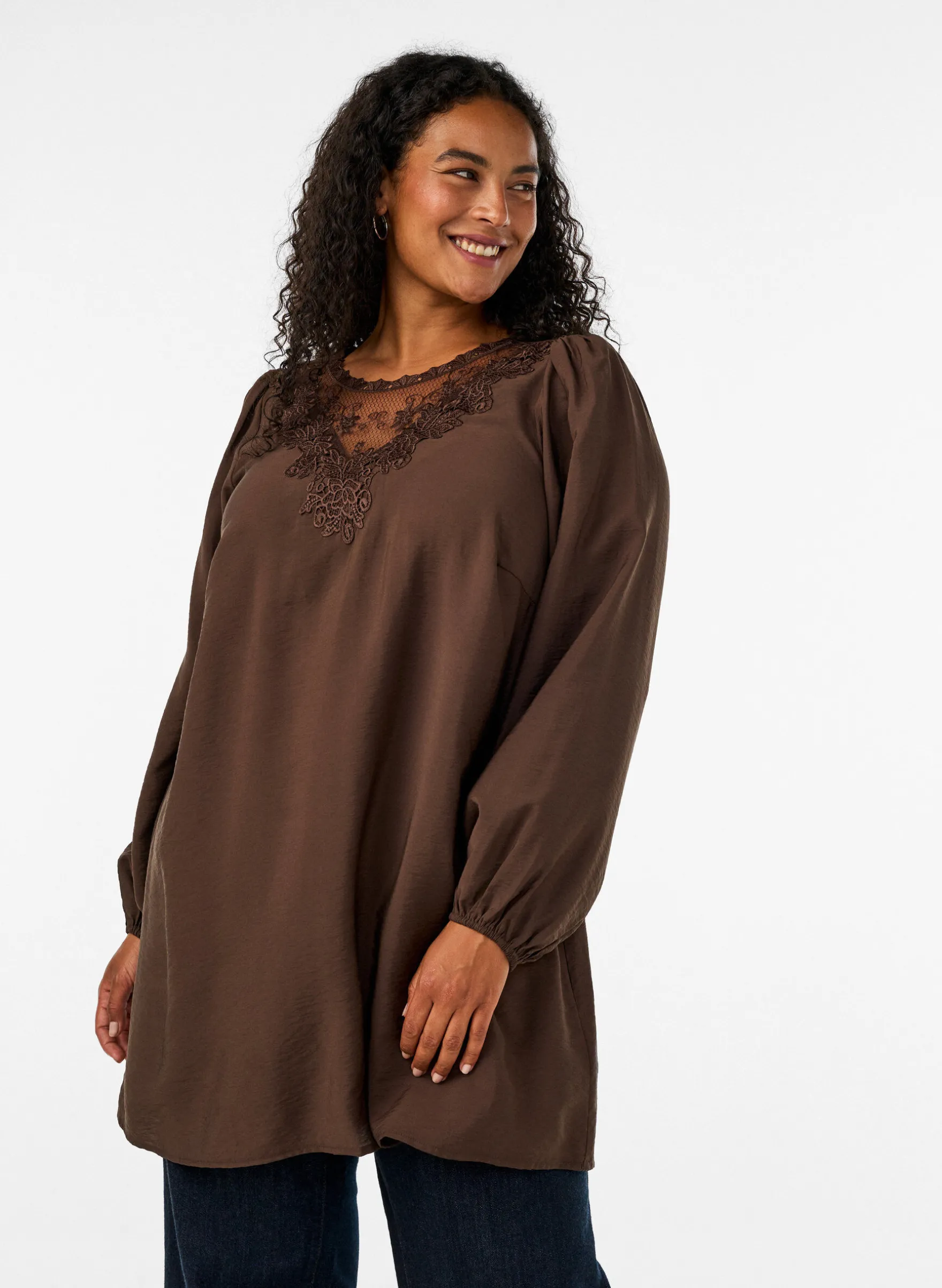 Tunika aus Viskose mit Spitzendetails