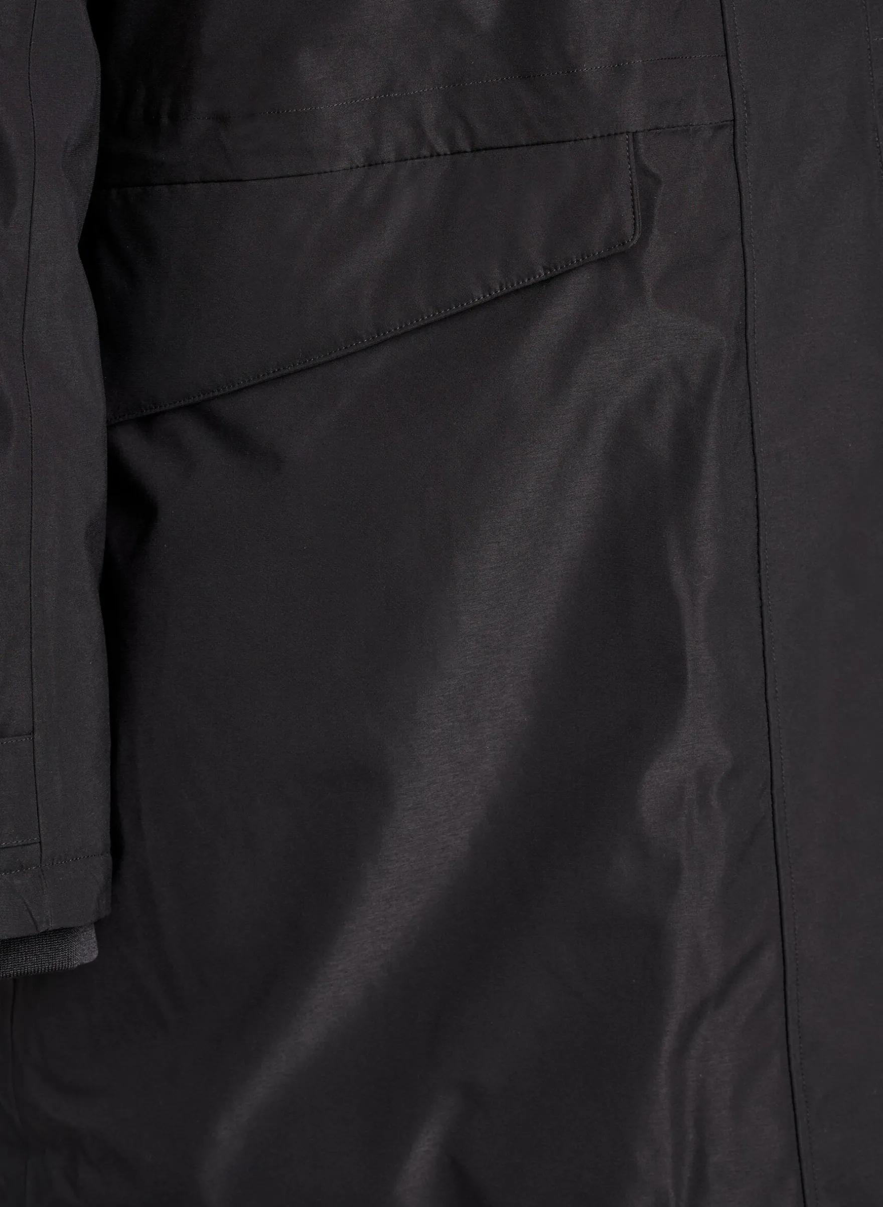 Wasserabweisender Parka mit Kapuze und funktionellen Details
