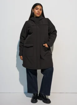 Wasserabweisende Softshell-Jacke mit Steppfutter