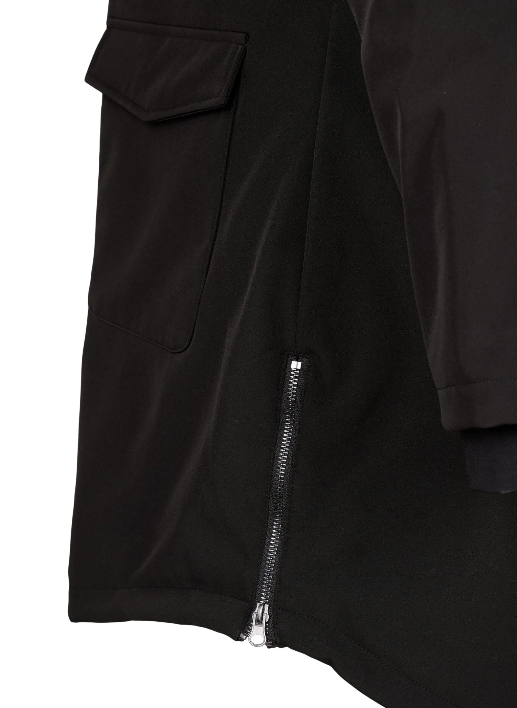 Wasserabweisende Softshell-Jacke mit Steppfutter