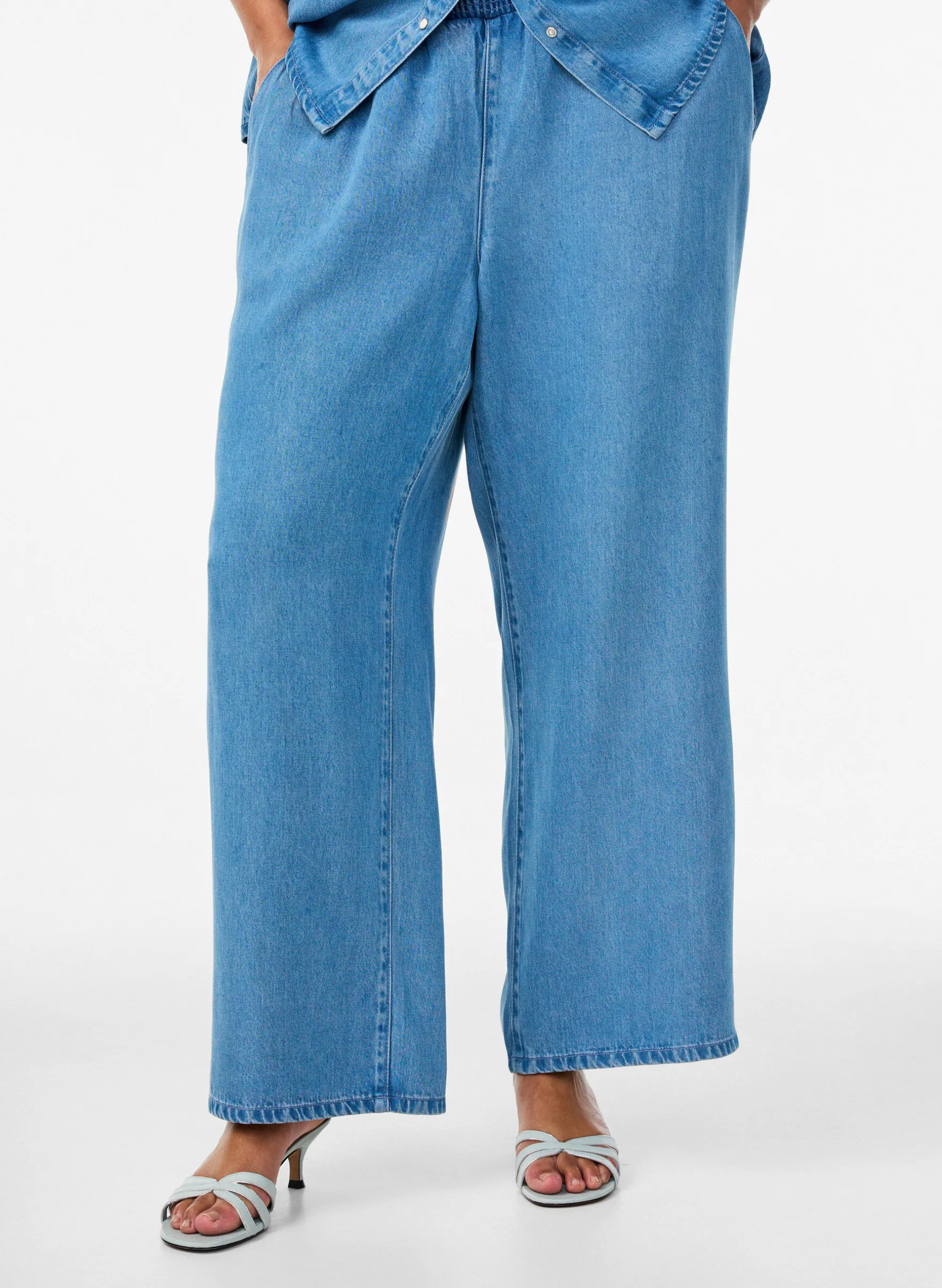 Weite Lyocellhose in Denim-Optik