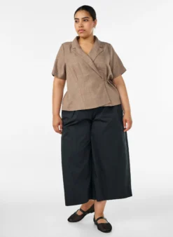 Wickelbluse mit Bindeband