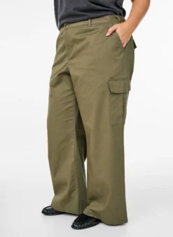 Wide-Leg Cargohose mit hoher Taille
