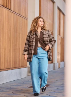 Wide-Leg-Jeans mit hoher Taille