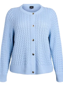 Zopfmuster-Strickjacke mit goldenen Knöpfen